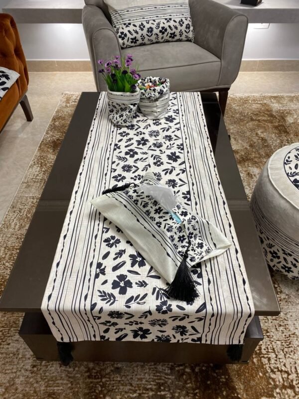 ستائر، كوشن، مفرش سفرة، ديكور منزل